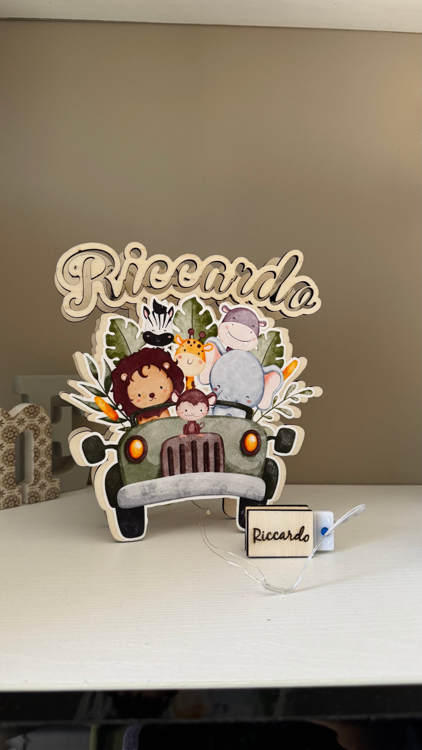 Lampada in Legno Personalizzata con Animali Safari – Stampa Termotrasferibile