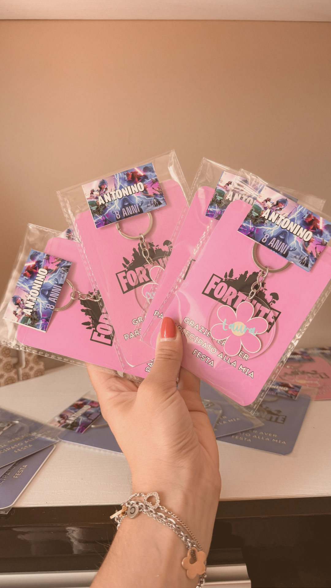 Portachiavi Fortnite con cartoncino personalizzato – Gadget festa