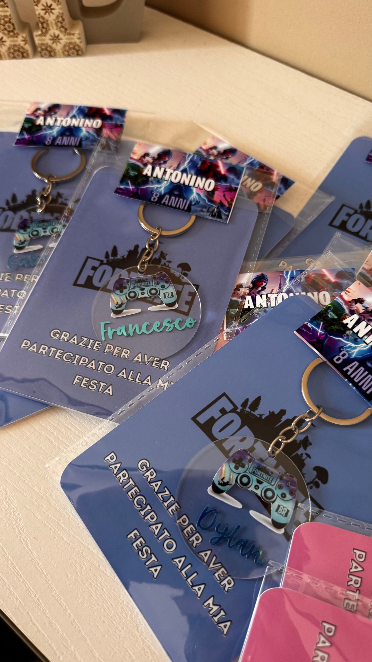 Portachiavi Fortnite con cartoncino personalizzato – Gadget festa