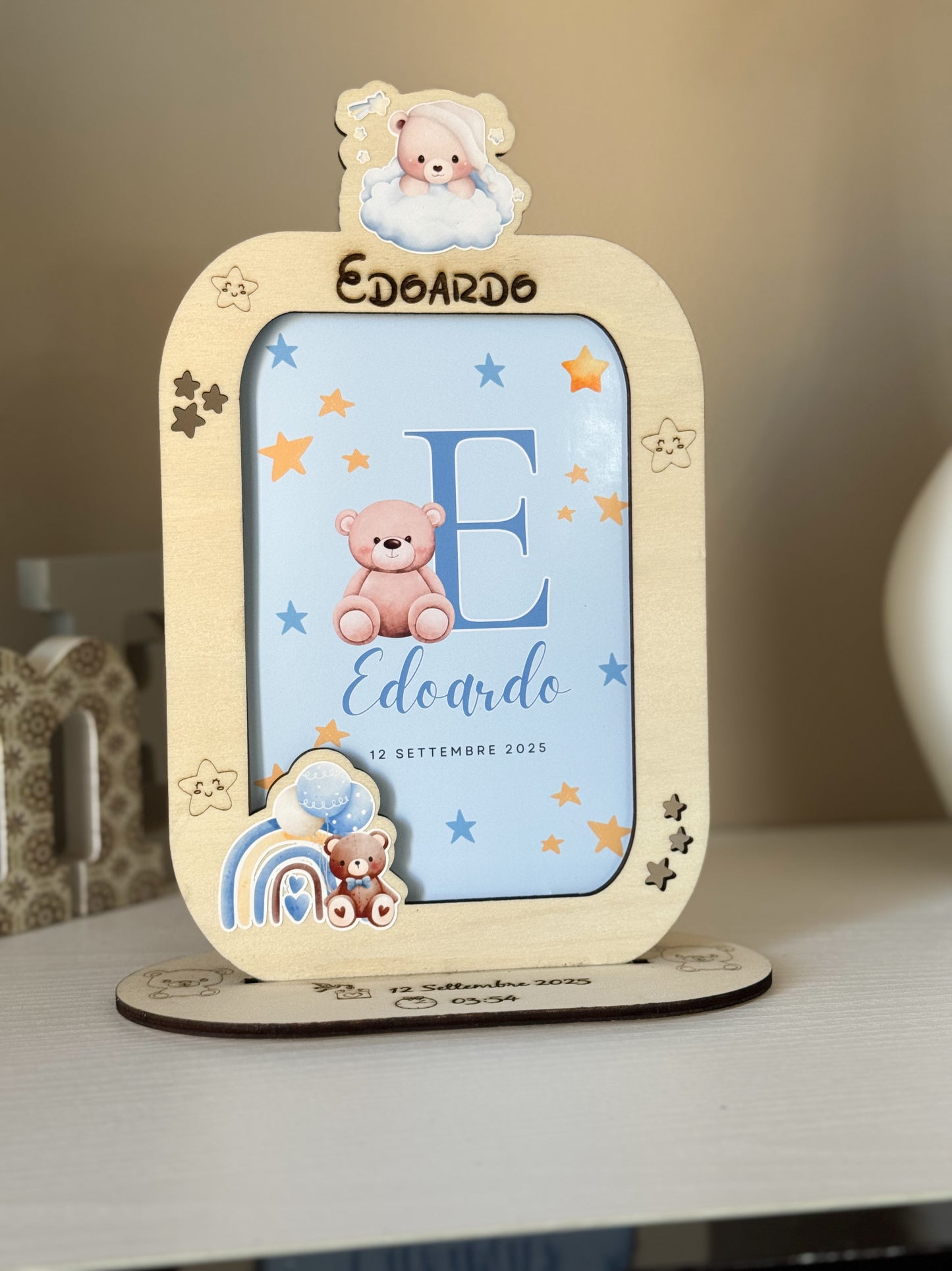 Cornice personalizzata in legno con orsetto – Un tenero ricordo