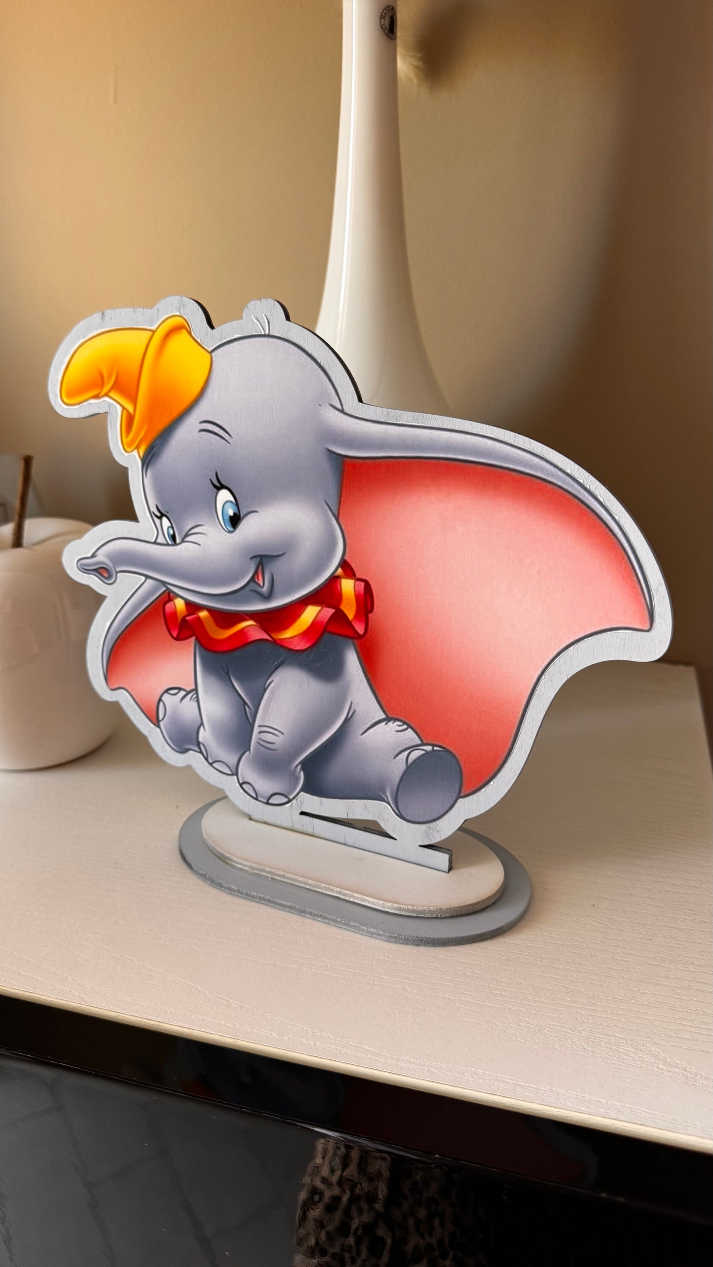 Decorazione da tavolo Dumbo – Sagoma in legno stampato con base