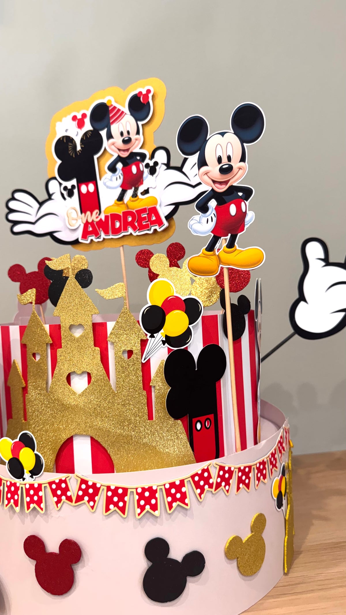 Finta Torta Scenografica "Topolino 1° Compleanno" – Cake Topper a Due Piani Personalizzato