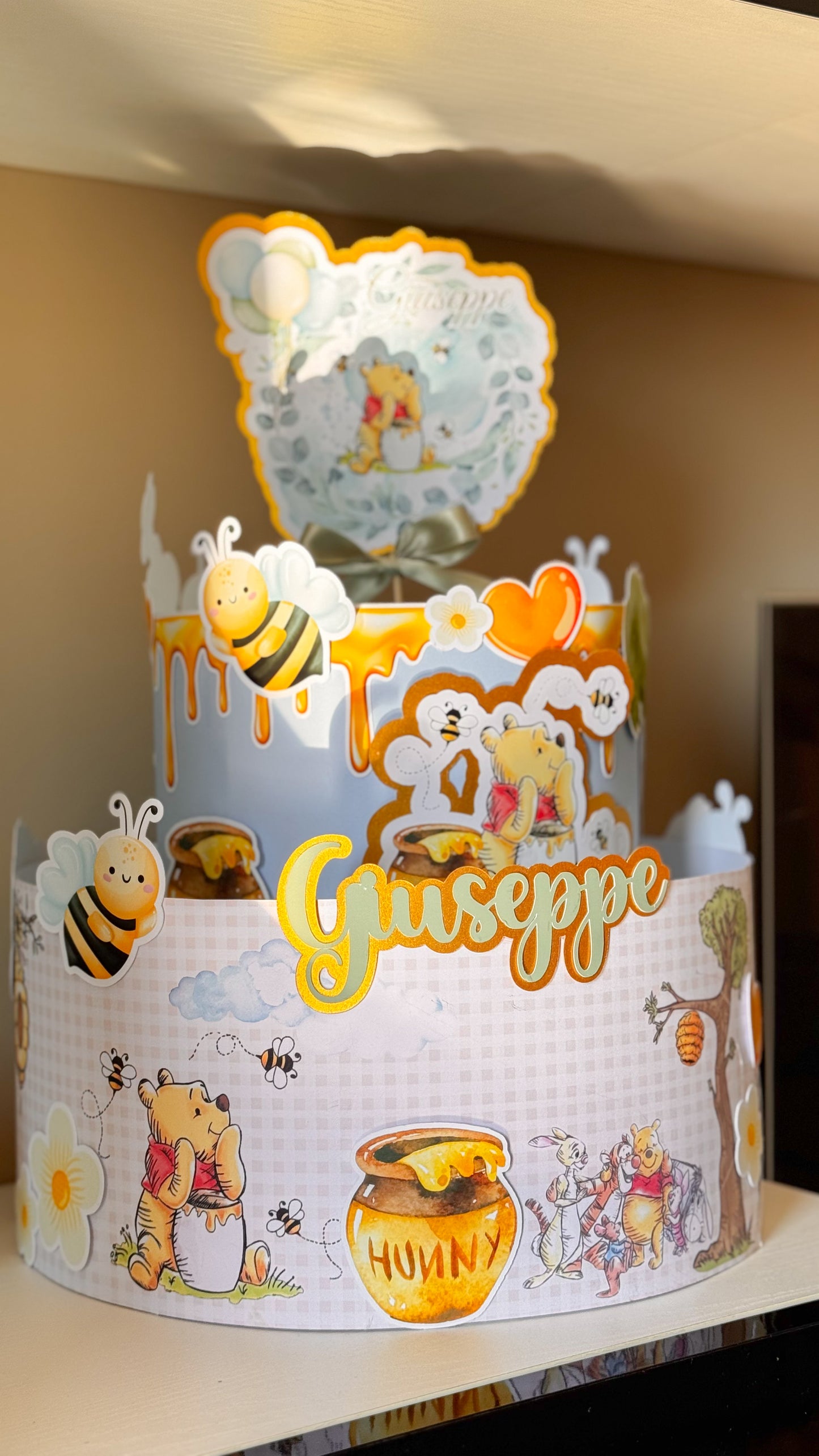 Torta scenografica Winnie the Pooh – Personalizzata con nome