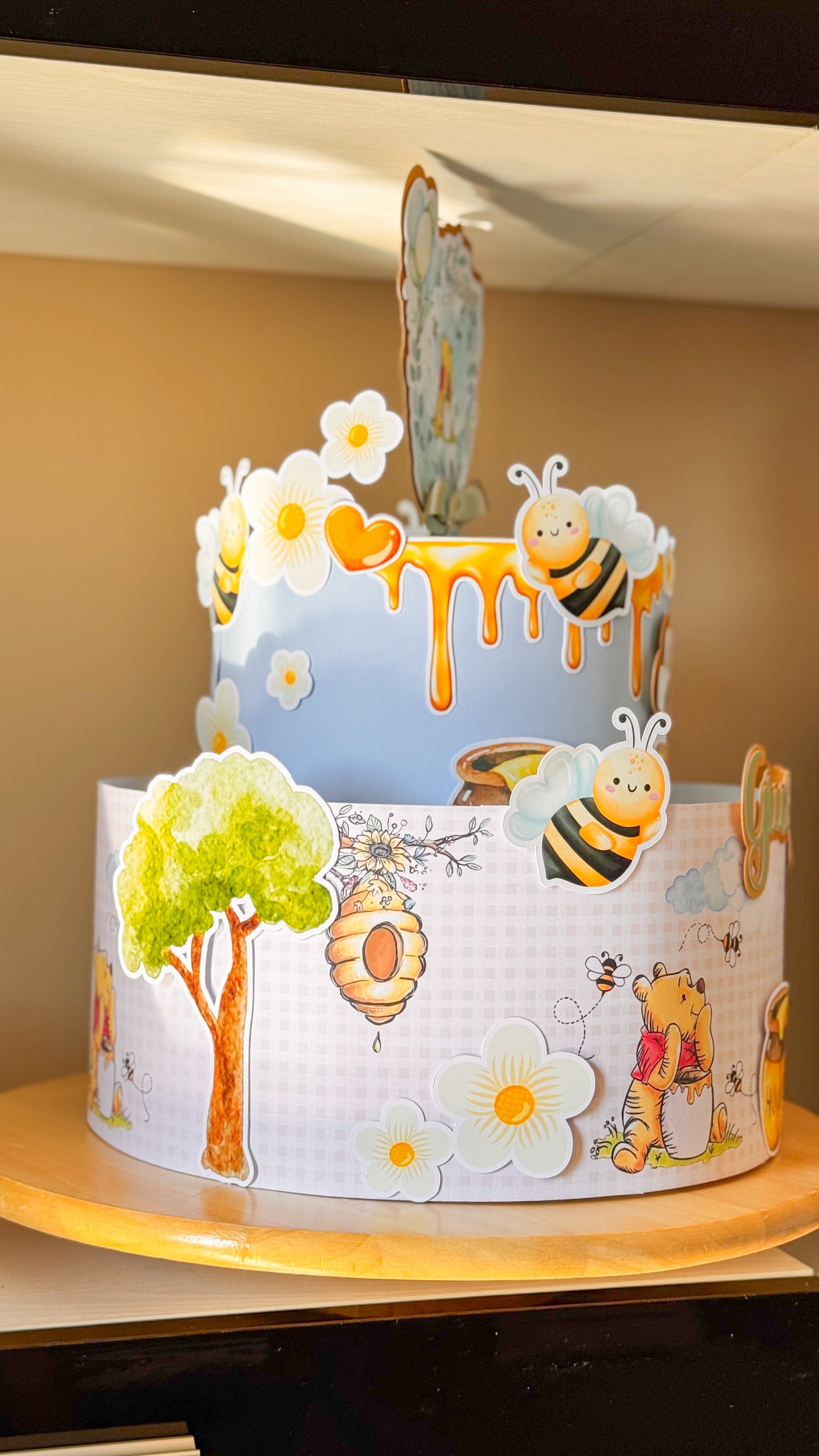 Torta scenografica Winnie the Pooh – Personalizzata con nome