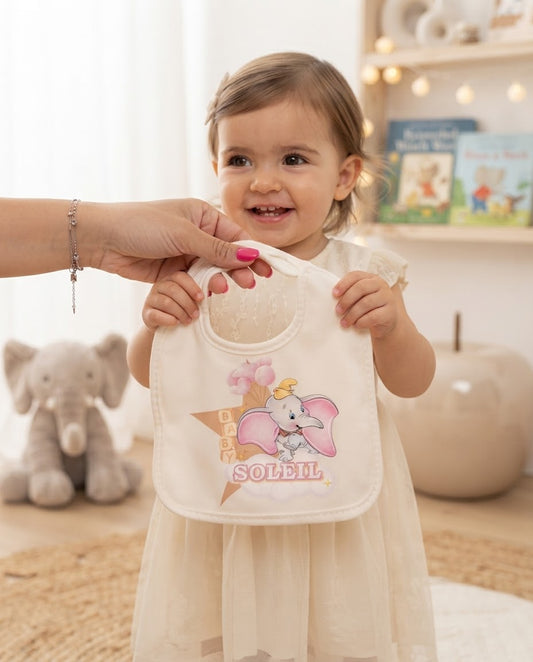 Bavaglino personalizzato Dumbo rosa – Con nome e stampa baby girl